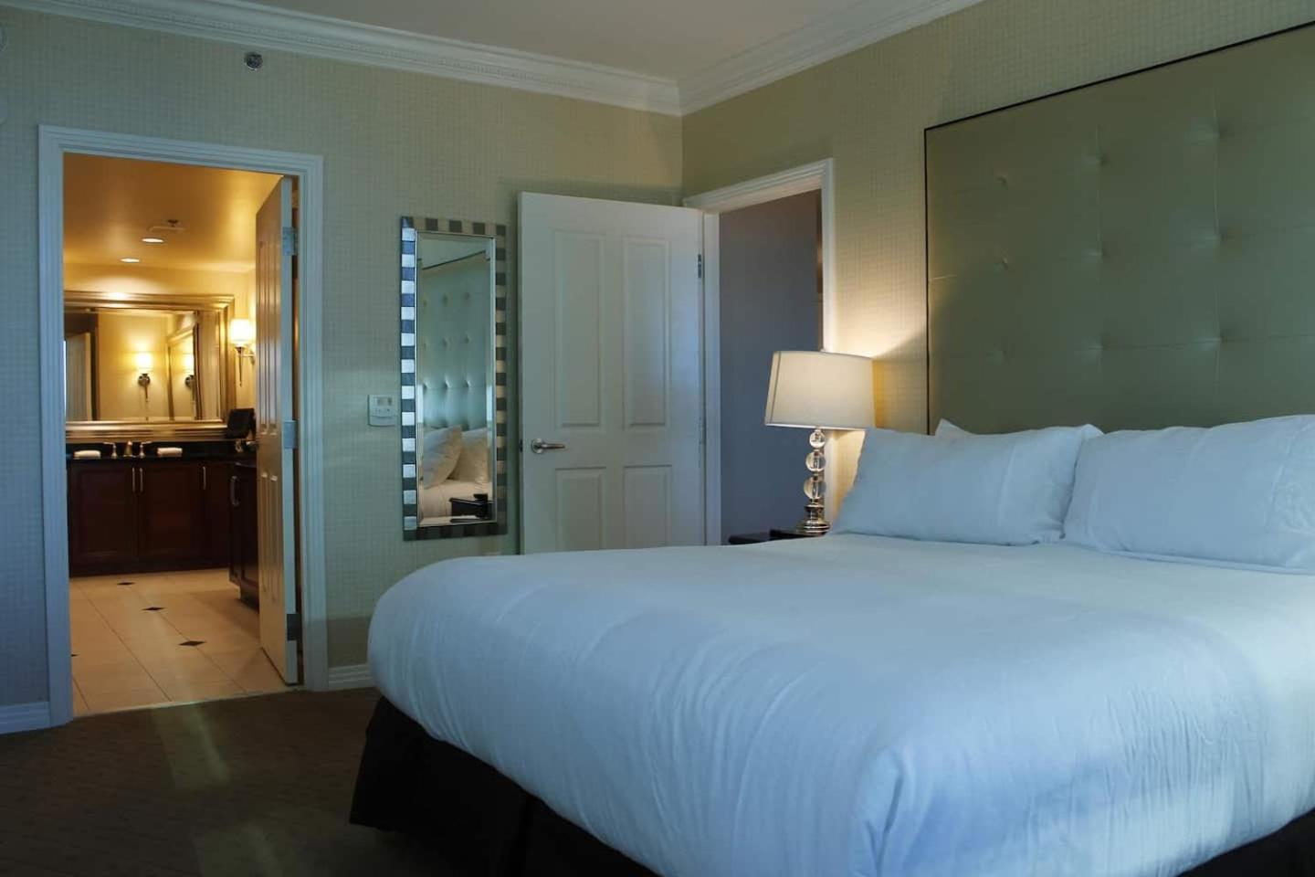 Mgm 1 Bedroom Balcony And Or Luxury Holiday home Las Vegas